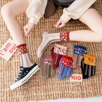 Nové Módní Mori Dívka Preppy Style Národní Vítr Květiny Ponožky Dámské Roztomilé Palace Retro Prošití Kontrastní Barevné Bavlněné Sox